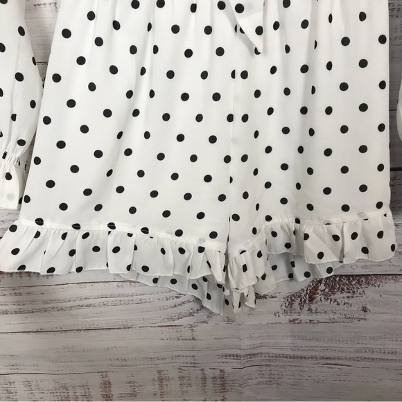 Romeo and Juliet polka Dot long sleeve size small ruffle Romper - Picture 8 of 9
